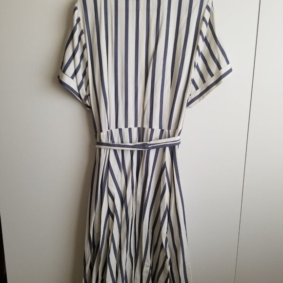 Ixia blue and white wrap tie dress - Picture 2 of 7
